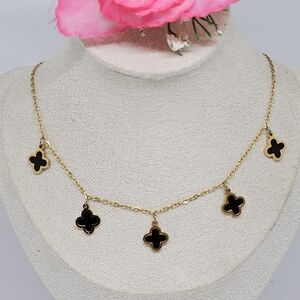 Elegant Gold and Black Clover Charm Necklace Cuarrefoil Choker